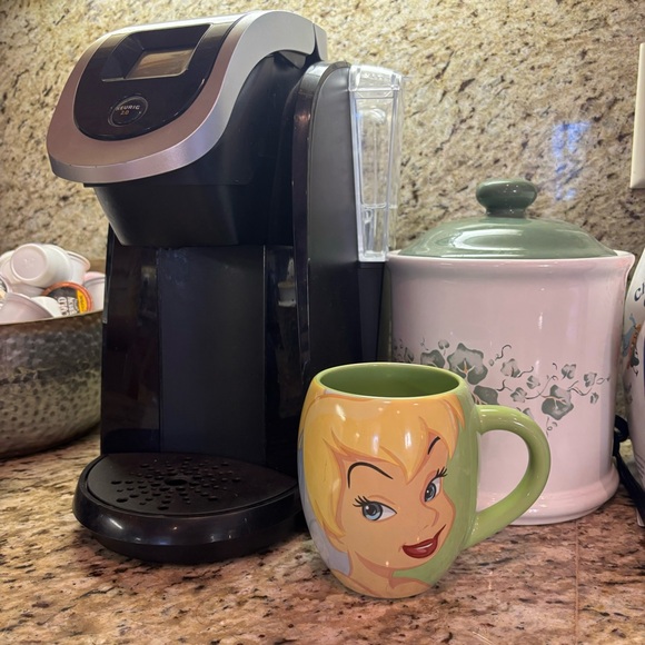 Disney’s Tinker Bell 20oz Coffee Mug - Picture 4 of 4